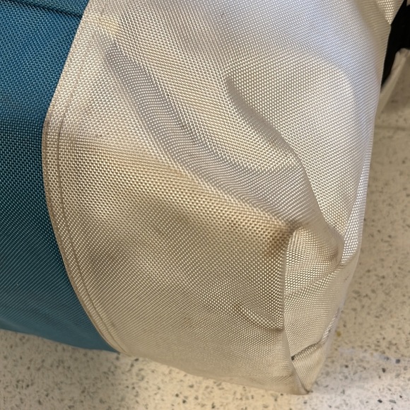 Timbuktu 2 XL Blue & White Cargo Tote with Shoulder Strap - Picture 9 of 16